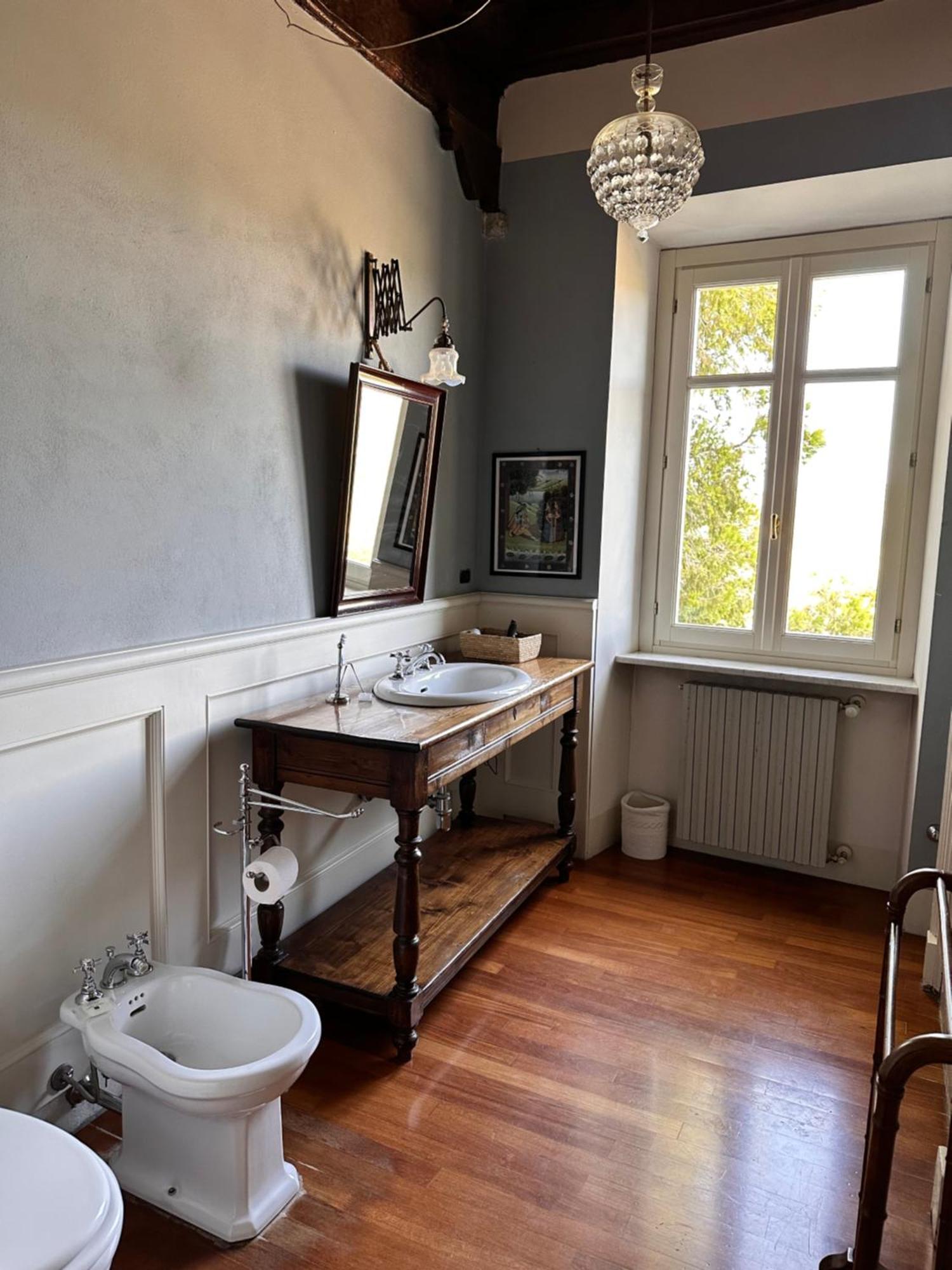 Castello Di Coazzolo Bed and Breakfast Neive Εξωτερικό φωτογραφία