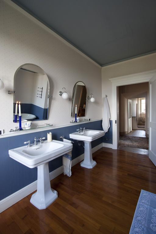 Castello Di Coazzolo Bed and Breakfast Neive Δωμάτιο φωτογραφία