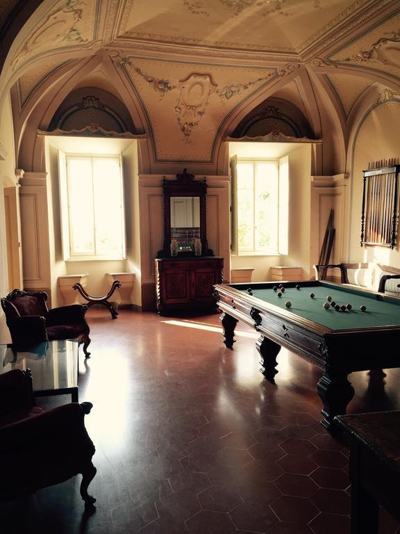 Castello Di Coazzolo Bed and Breakfast Neive Εξωτερικό φωτογραφία